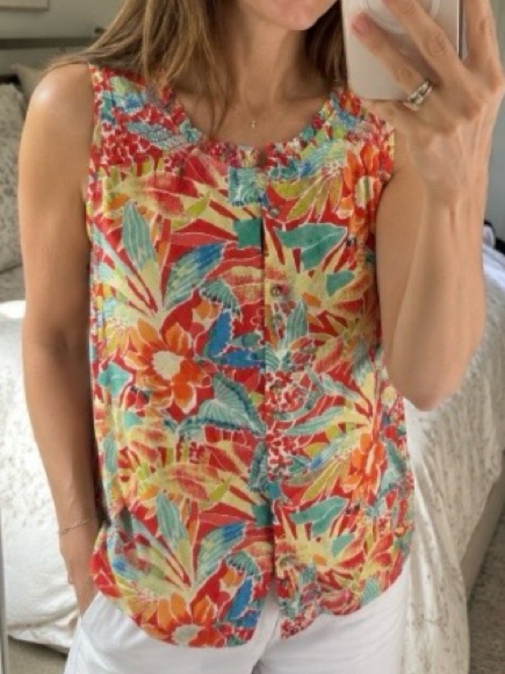 5 for $25!! Juniper & Lime Sleeveless Floral Ruffle Button Front Blouse